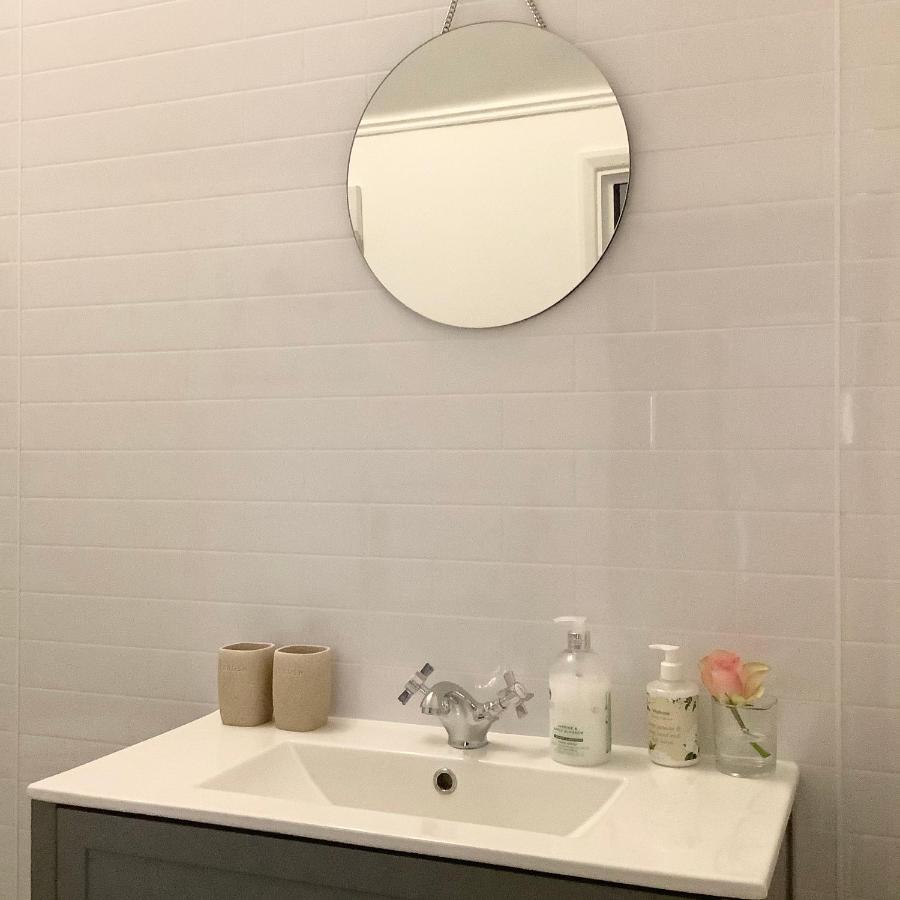 Humphries Cross Apartments Rye Ngoại thất bức ảnh