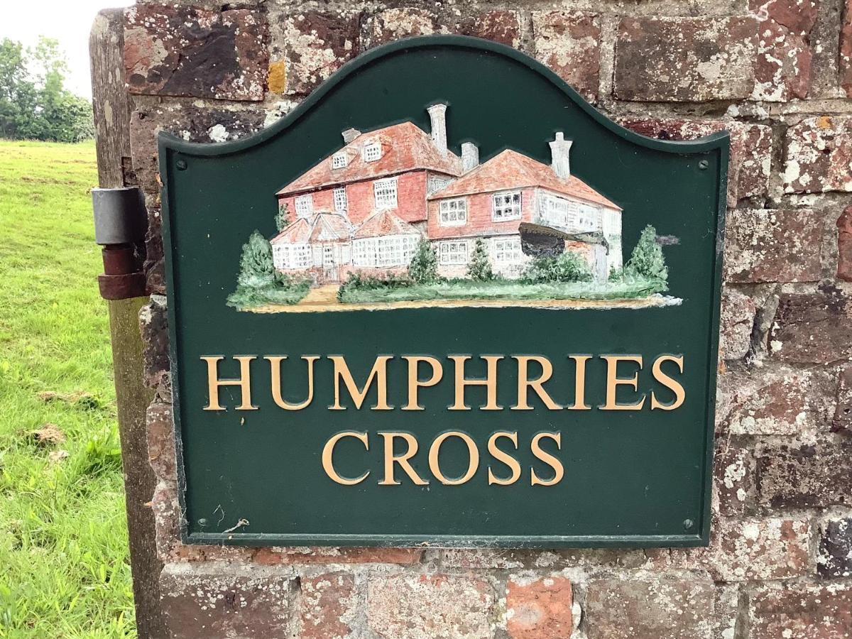 Humphries Cross Apartments Rye Ngoại thất bức ảnh