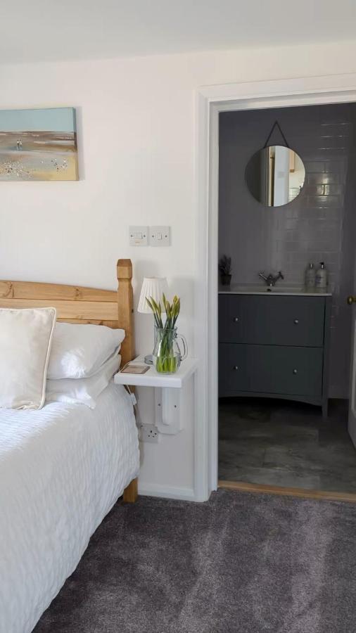 Humphries Cross Apartments Rye Ngoại thất bức ảnh